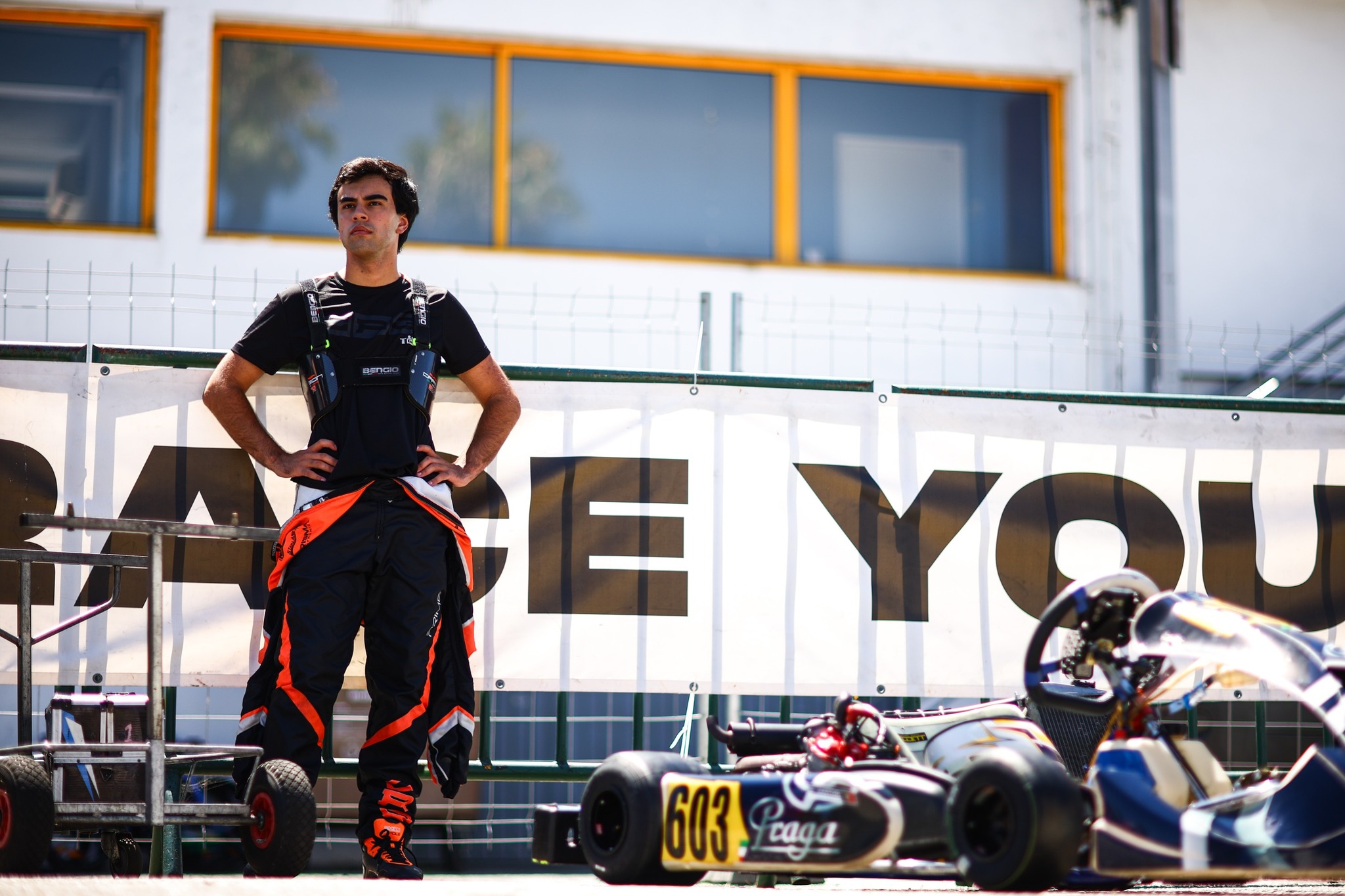 Rodrigo Santos Sobe ao Pódio com 2º Lugar